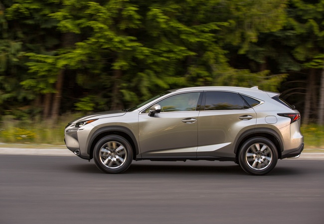Lexus Nx200t image 4
