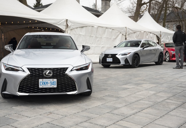 Lexus RC image 3