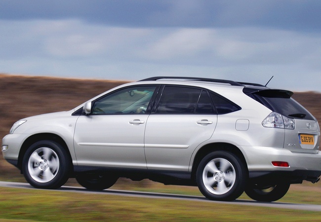 Lexus RX300 image 2