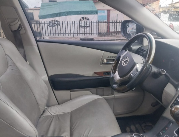Lexus Rx 350 model 2014 for Sale In Mushin Lagos
