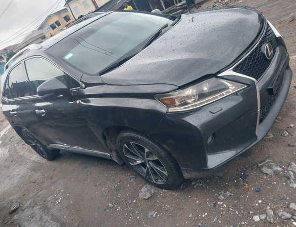 Lexus Rx 350 model 2014 for Sale In Mushin Lagos