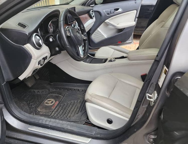 Mercedes Benz 2016 MODEL GLA250 IN ABUJA
