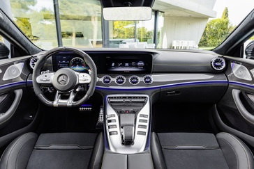 Mercedes-Benz Amg-gt image 5