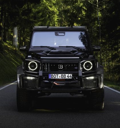 Mercedes Benz Hero Image