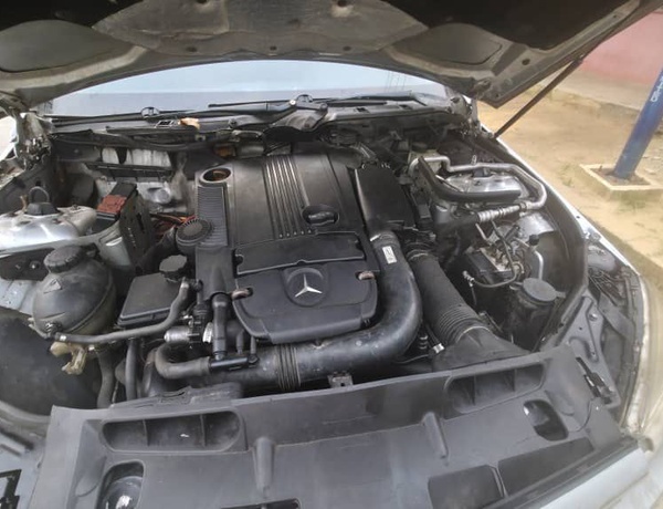 MERCEDES BENZ C250 2010 MODEL FOR SALE IN EKET AKWAIBOM STATE