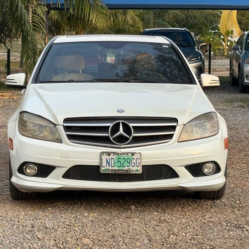 MERCEDES BENZ C300 In Garki