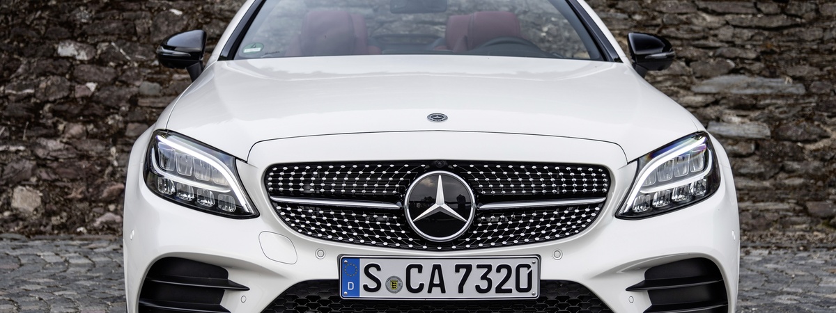 Mercedes-Benz Hero Image