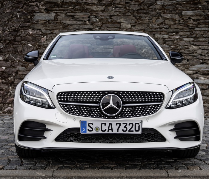 Mercedes-Benz C-class C 300 logo Image