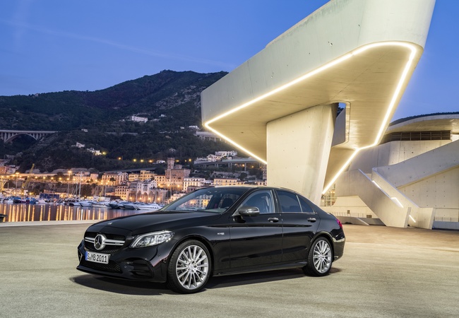 Mercedes-Benz C-class AMG  C 43  image 2