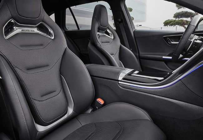 Mercedes-Benz C43AMG image 5
