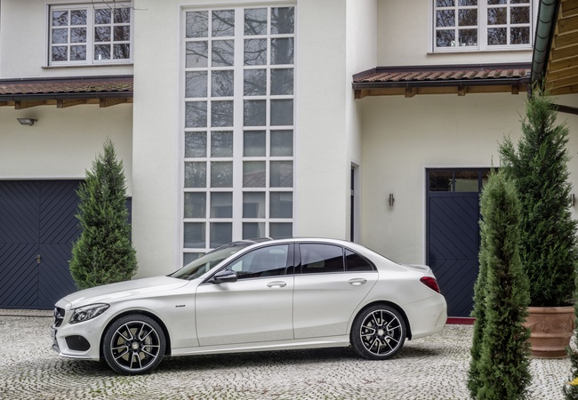 Mercedes-Benz C-class C 450 image 4