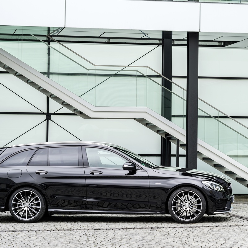 Mercedes-Benz C 450 image