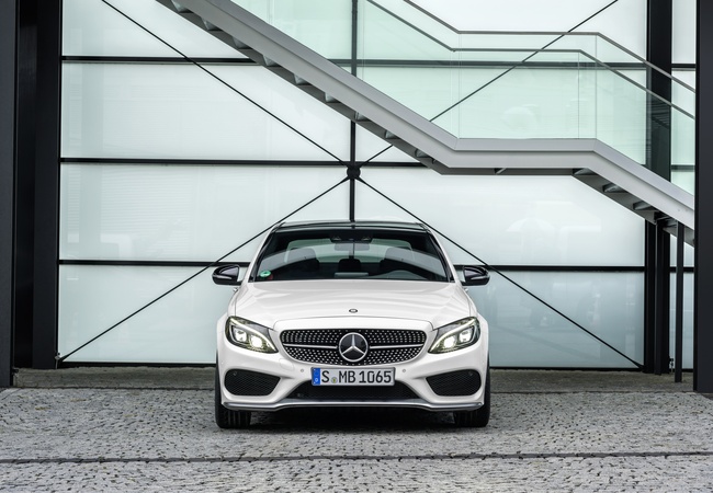Mercedes-Benz C-class C 450 image 2