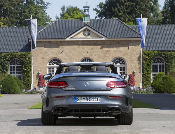 MERCEDES-BENZ C 63s AMG Coupe