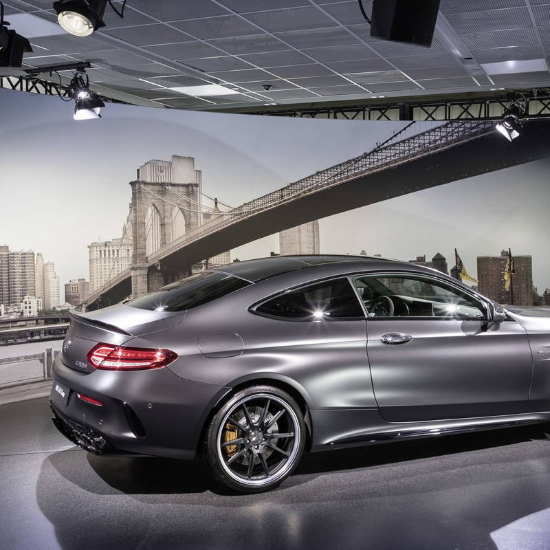 MERCEDES-BENZ C 63s AMG Coupe image