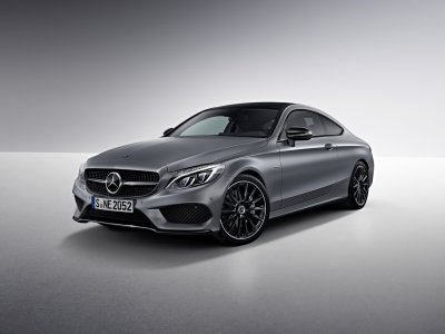 Mercedes-Benz Review Image