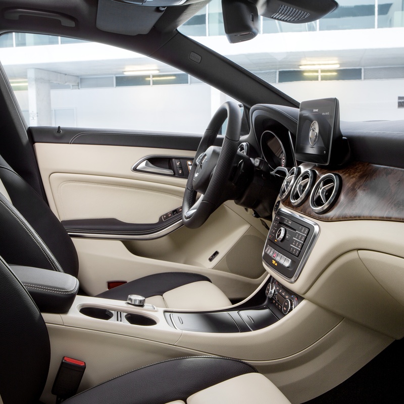 Mercedes-Benz CLA 250 image
