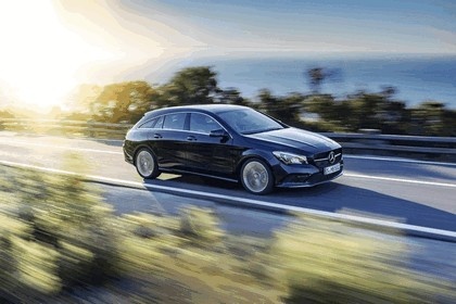 Mercedes-Benz CLA-Class image 4