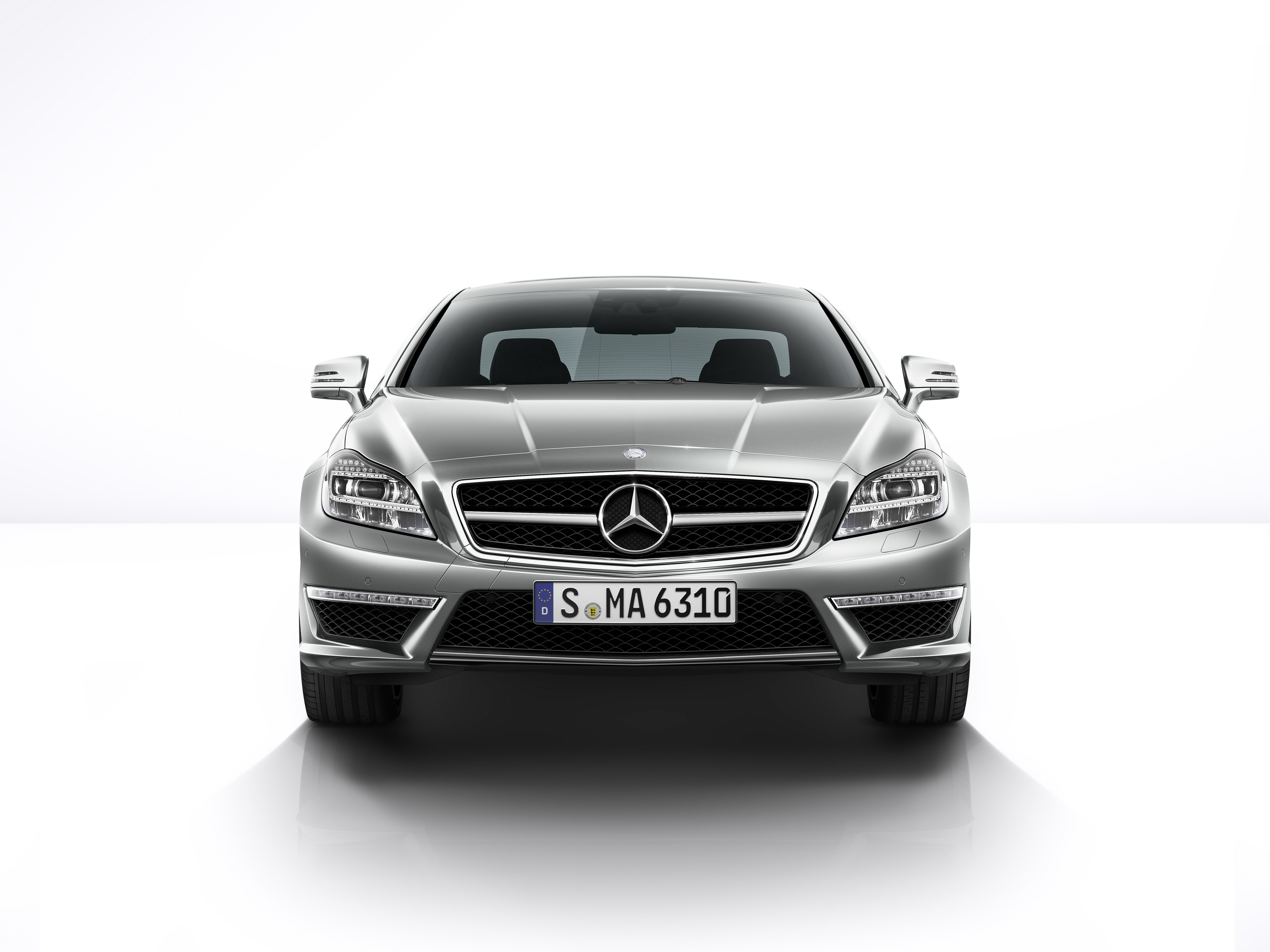 Mercedes-Benz Review Image