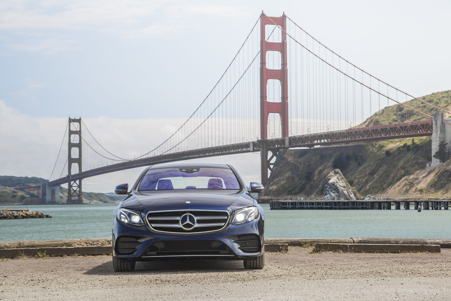 Mercedes-Benz Review Image