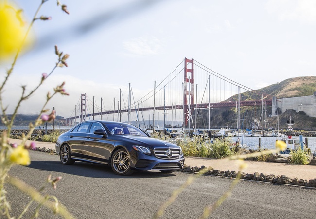 Mercedes-Benz E300 image 4