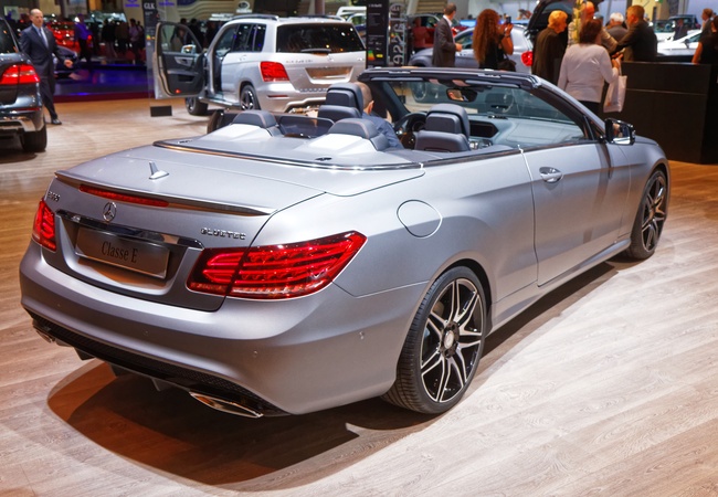 Mercedes-Benz E350 image 2