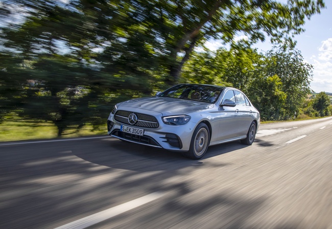 Mercedes-Benz E-class E 350 image 3