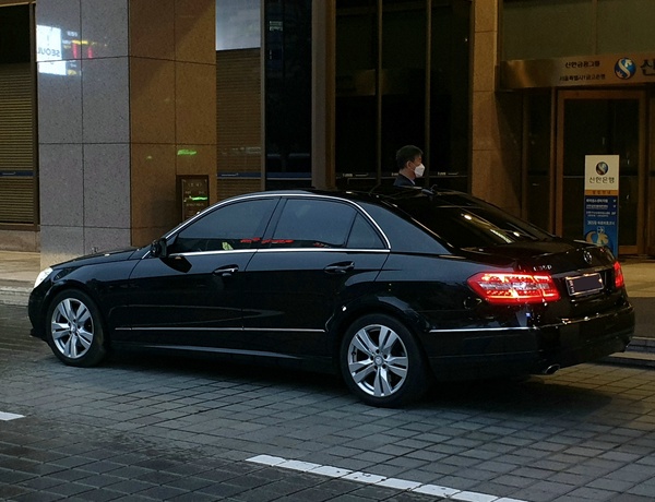 Mercedes-Benz E 350