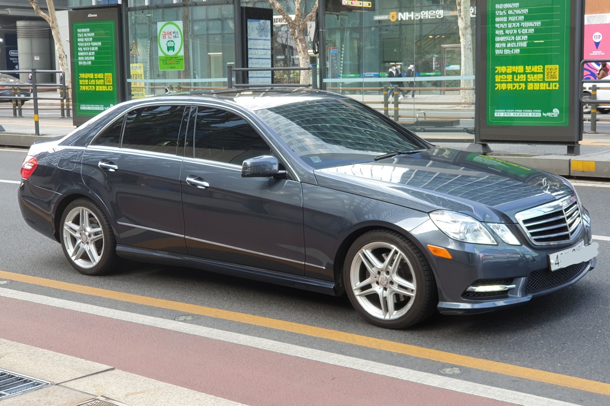 Mercedes-Benz E 350