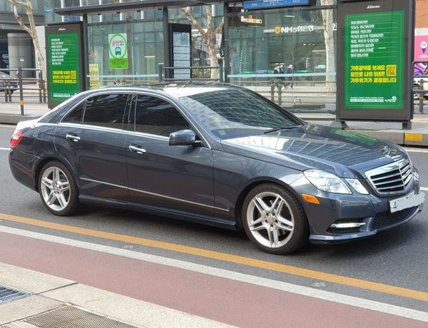 Mercedes-Benz E 350