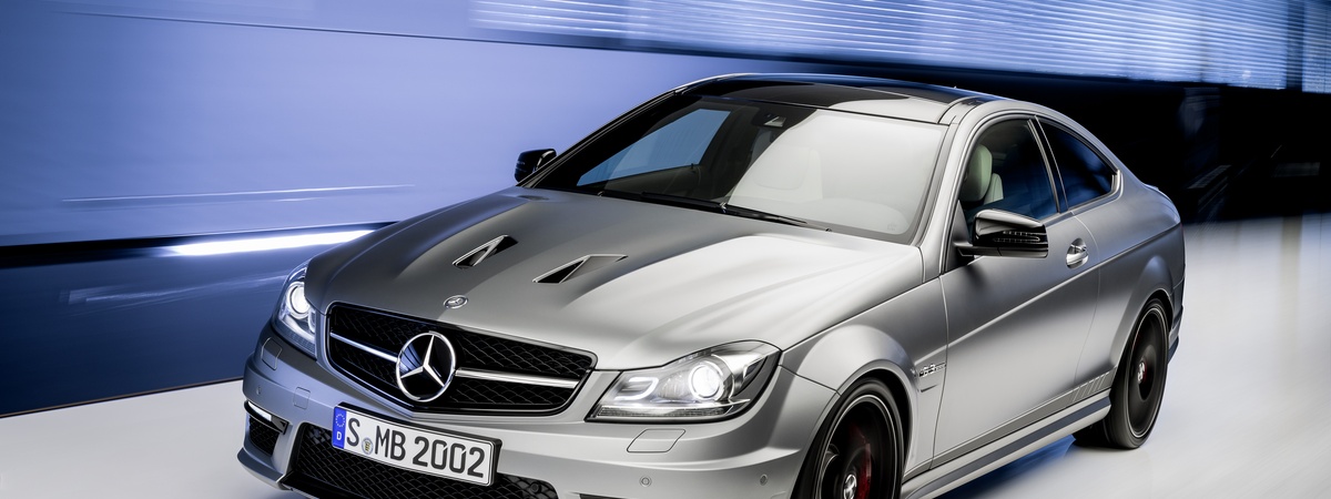 Mercedes-Benz Hero Image