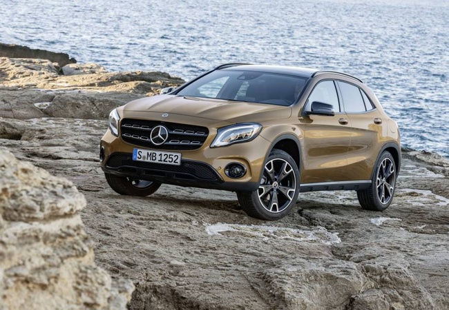 Mercedes-Benz GLA-Class image 5