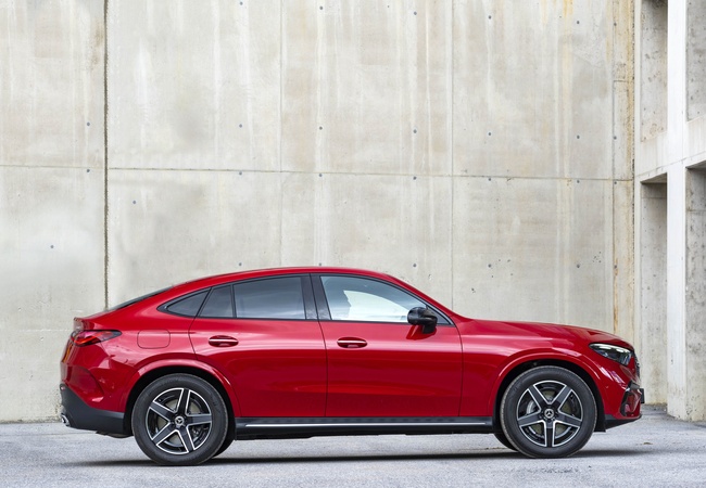 Mercedes-Benz Glc-class coupe image 2
