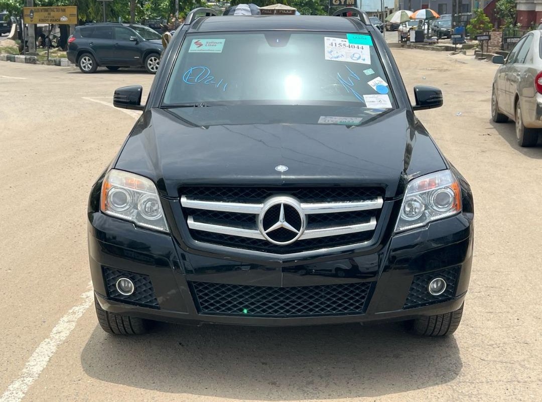 Ruth Emmanuel Hero Image