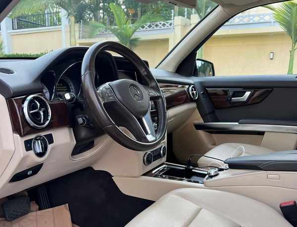 Foreign Used Mercedes Benz GLK350 4MATIC 2015 In Kaduna