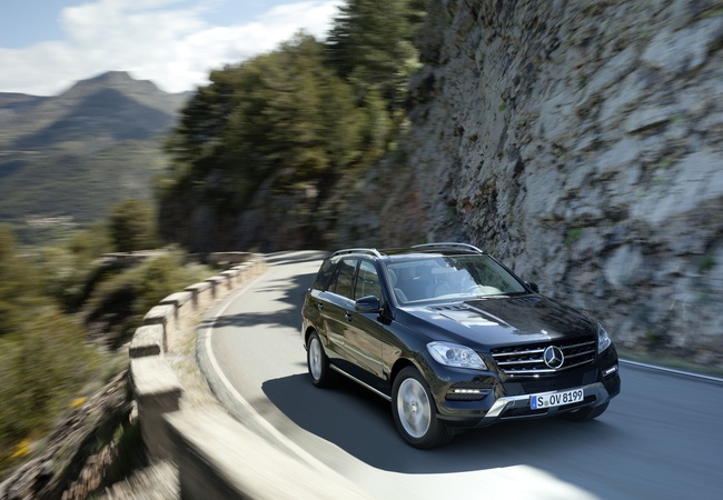 Mercedes-Benz M-Class image 2
