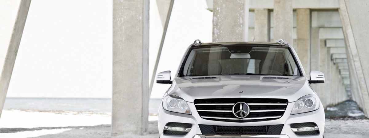 Mercedes-Benz Hero Image