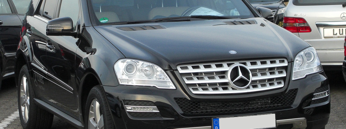 Mercedes-Benz Hero Image