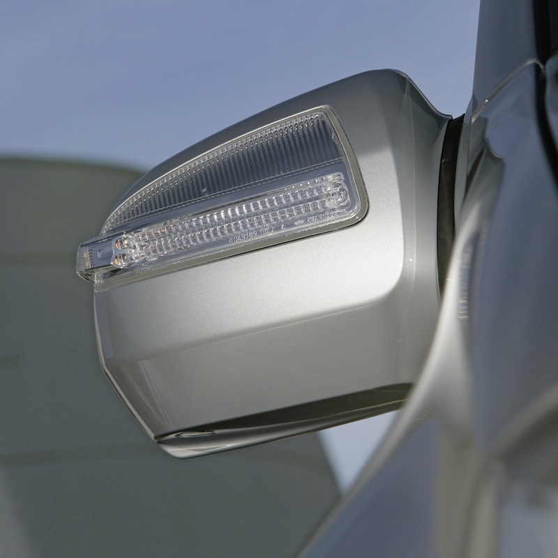 Mercedes-Benz ML 350 image