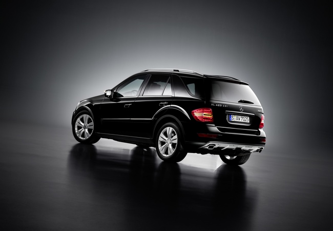 Mercedes-Benz M-class ML 350 image 2