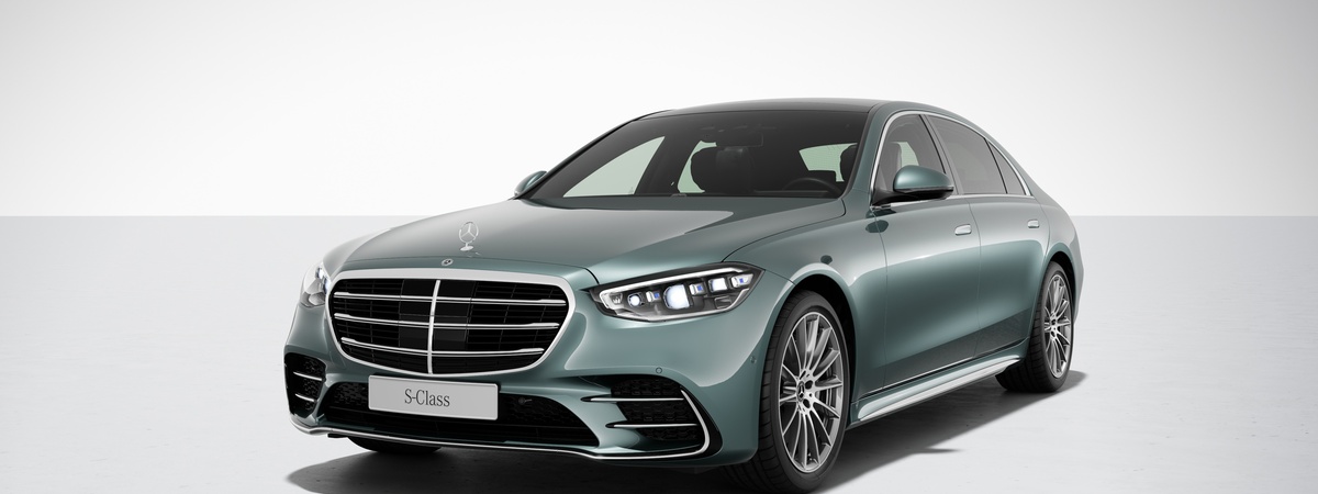 Mercedes Benz Hero Image