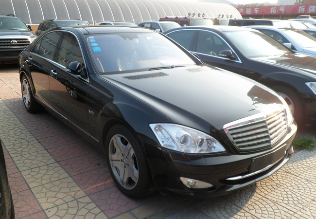 Mercedes-Benz S600 V12 image 4