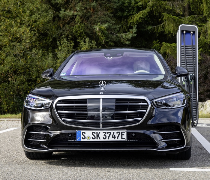 Mercedes-Benz S-class logo Image