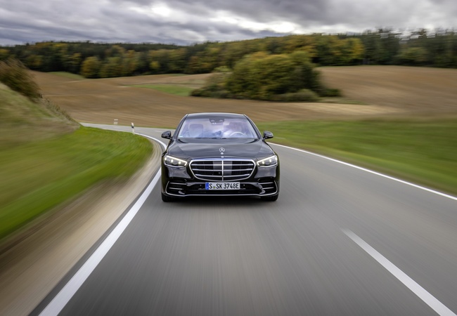 Mercedes-Benz S-class image 3