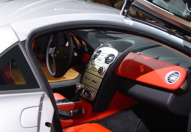 Mercedes-Benz SLR image 5