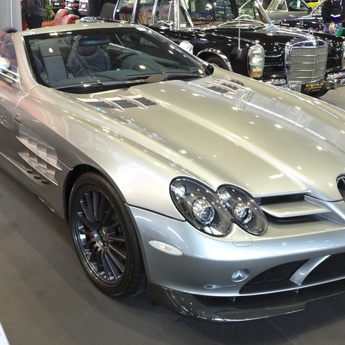 Mercedes-Benz SLR