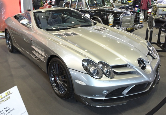 Mercedes-Benz SLR