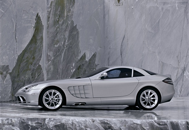 Mercedes-Benz SLR image 3
