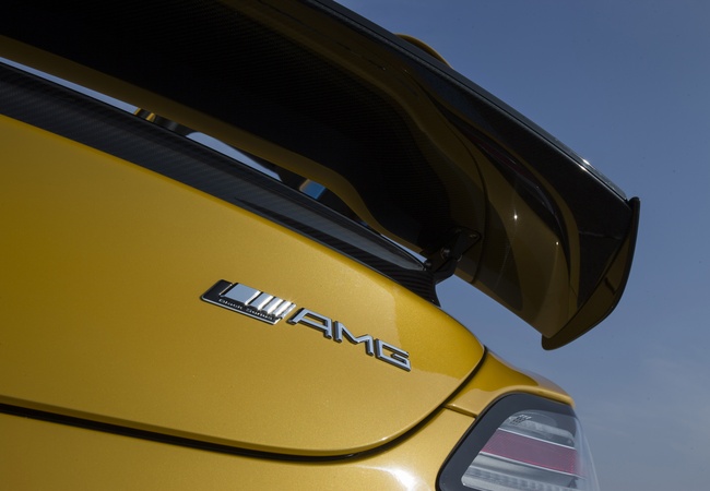 Mercedes-Benz SLS AMG  image 2