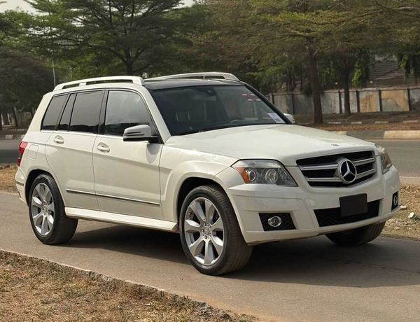 Mercedes Benz GLK350 2009 for Sale In Abuja